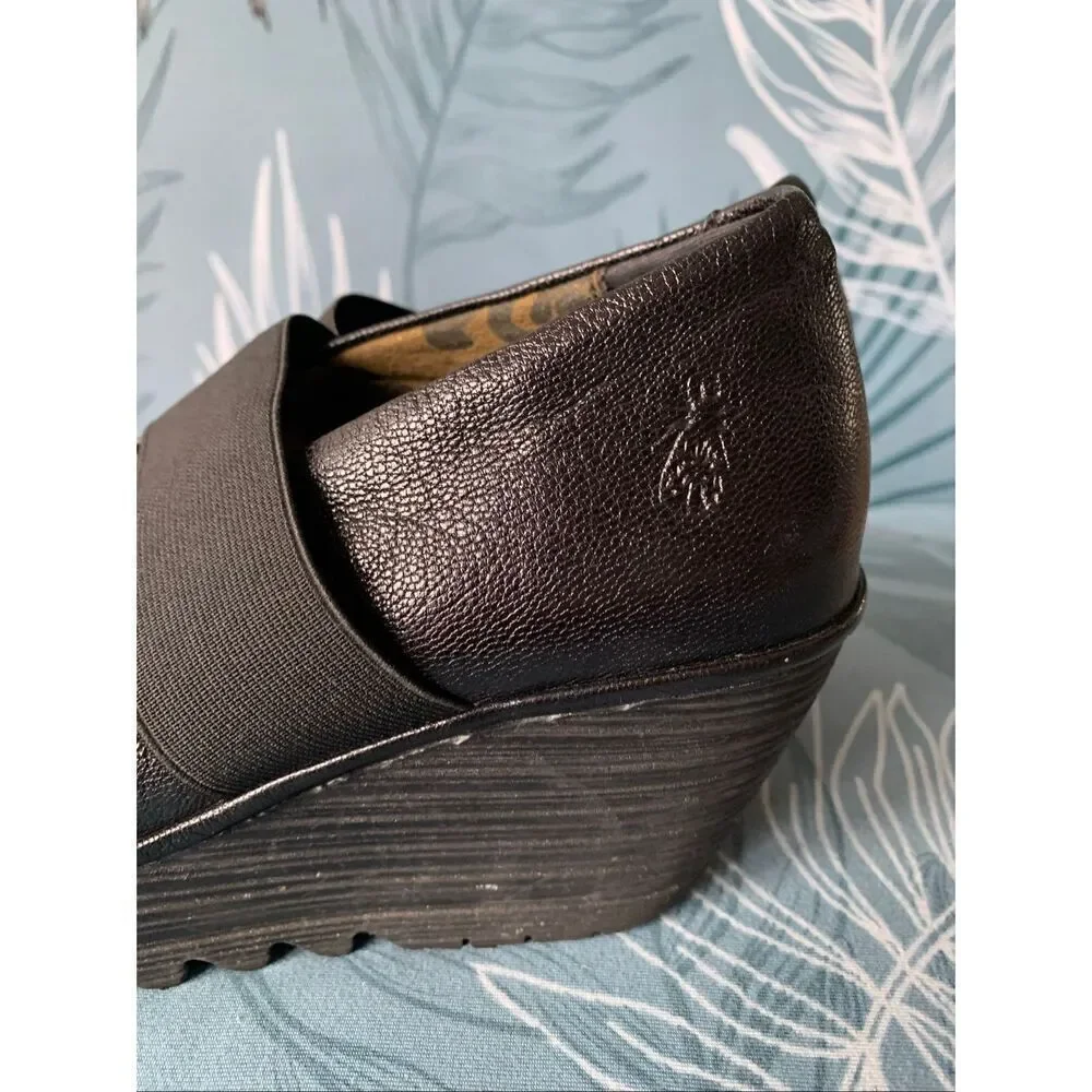 FLY London Black Leather Yale Mary Janes Wedge SHOES sz 39 9